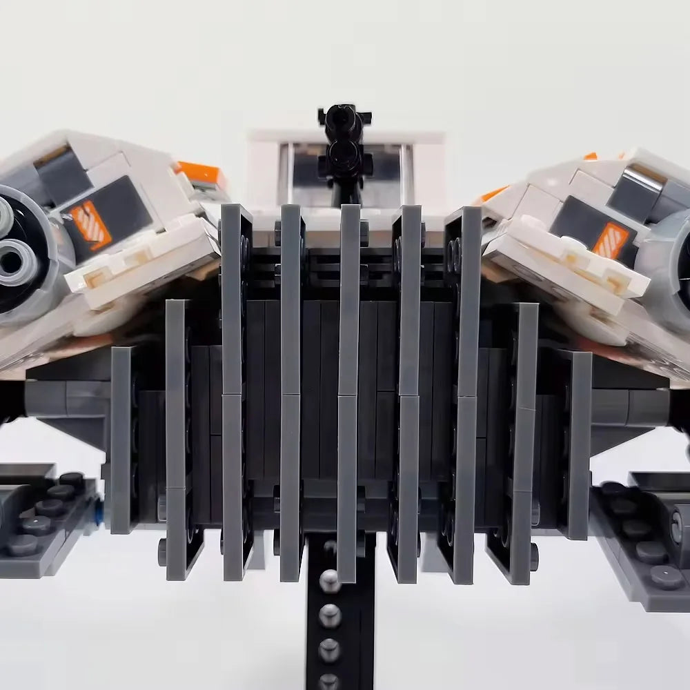 Creative 1006pcs Ideas Snowfighter Brick Model Building Blocks Plan Toy Easter Valentine's Day Birthdays Gift Compatible