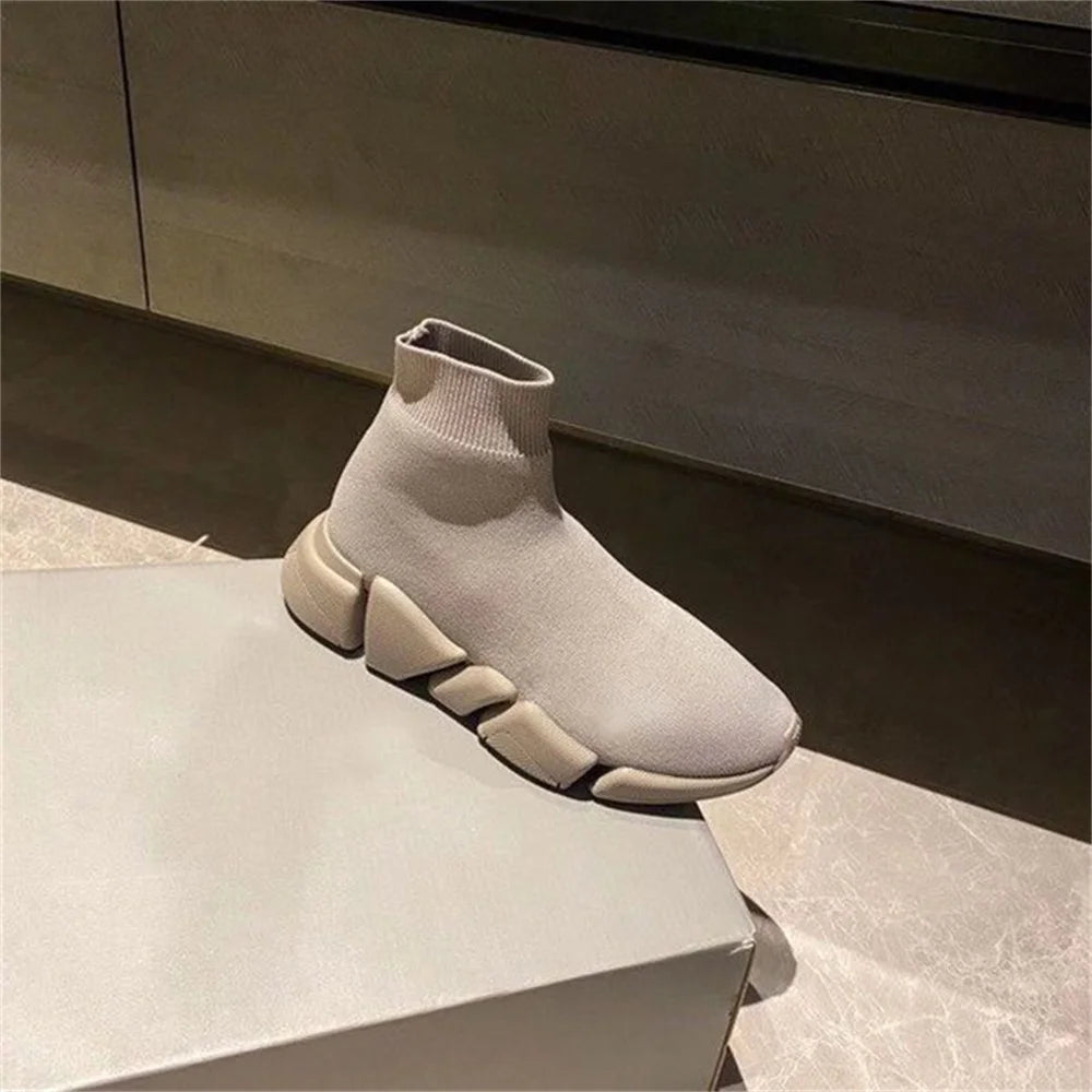 Hot Black High Top Women Socks Shoes Sneakers Breathable Couples Casual Sports Shoes Comfy Platform Sock Sneakers Men