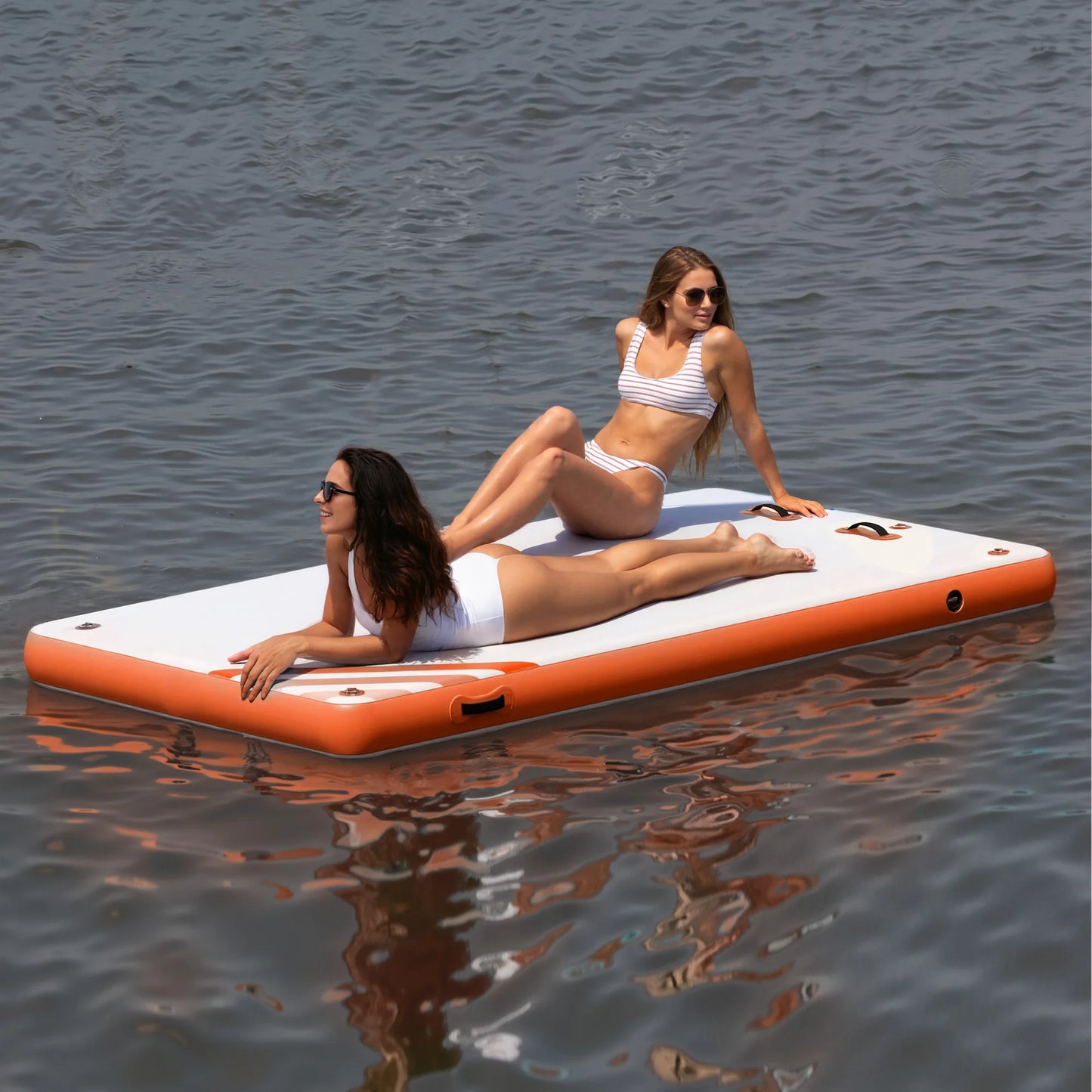 Portable Inflatable Floating Dock Platform Non-Slip Heavy-Duty PVC Water Mat with Carry Bag & Air Pump, Ideal for Lake Pool Beach Fishing Lounging