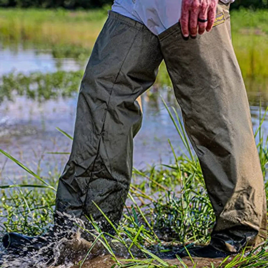 Heavy-Duty Nylon Bootfoot Hip Waterproof Fishing Wader for Fishing with Cleated Outsole Black