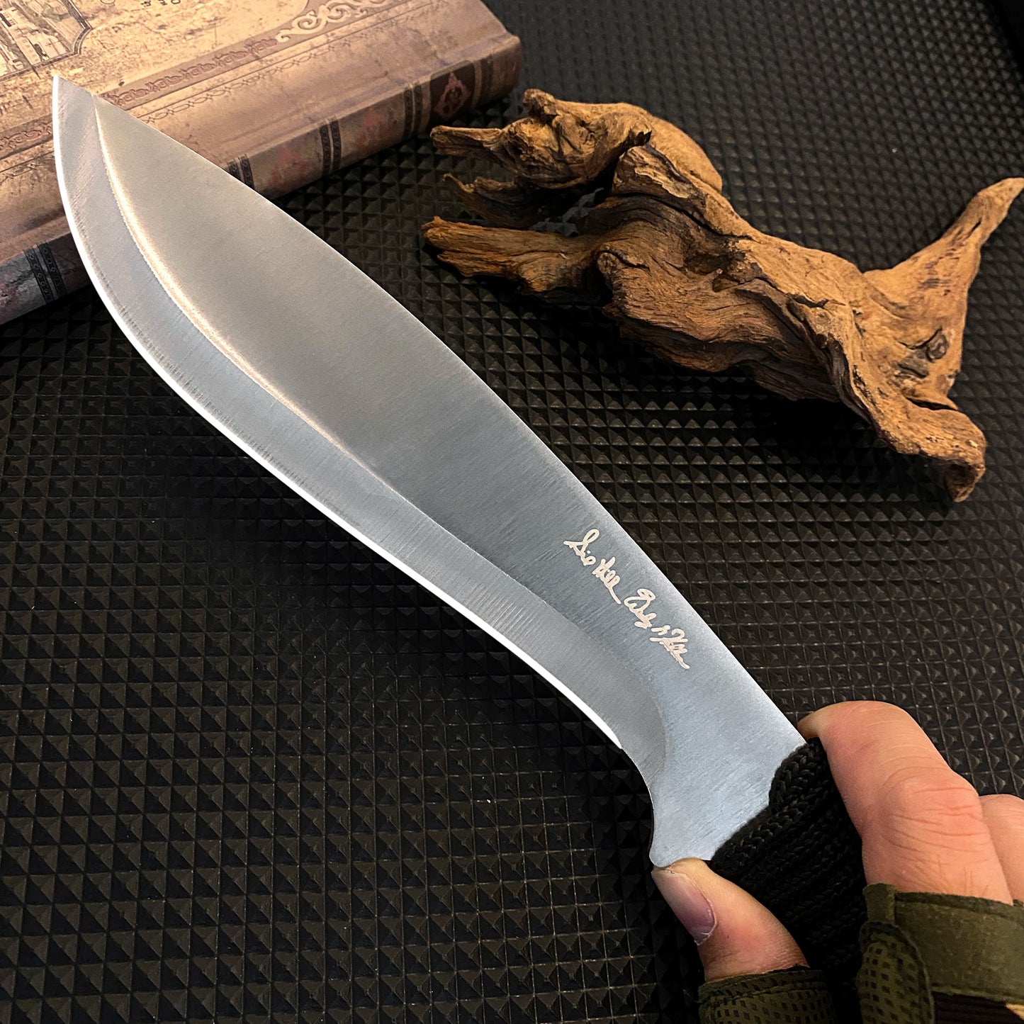 high hardness portable knife, camping knife, kitchen bone knife, stainless steel outdoor knife, fruit knife, outdoor camping sur