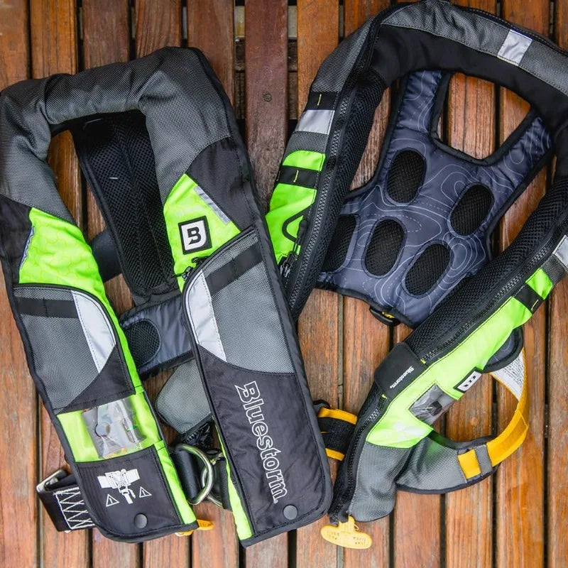 BLUESTORM Stratus 35 Inflatable Life Jacket PFD for Adults | US Coast Guard (USCG) Approved Automatic Self Inflating Life