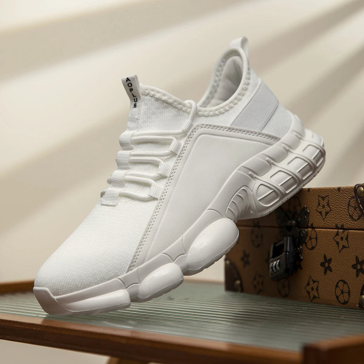 Four-season men's casual sports shoes, running shoes, anti-slip, wear-resistant and comfortable men's basketball shoes