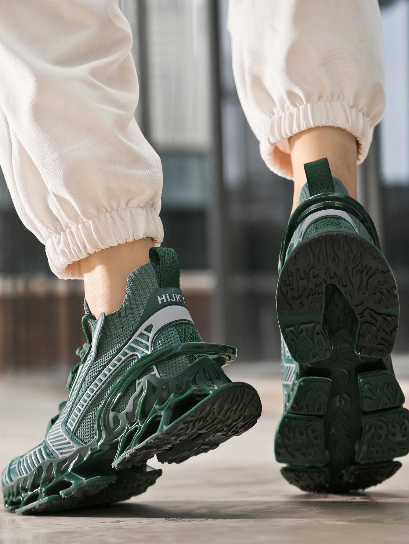 Men shoes Sneakers Male tenis Luxury shoes Mens casual Shoes Trainer Race Breathable Shoes fashion loafers running Shoes for men