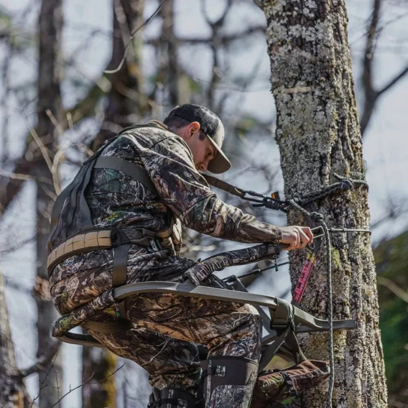 Summit Treestands Titan SD Portable Climbing Treestand Durable Stable Hunting Tree Stand Outdoor Hunting Accessory