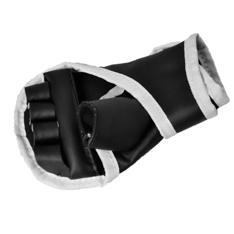 1Pair Black Half Finger Boxing Gloves PU Leather Fighting Kick Boxing Gloves Karate Muay Thai Training Workout Gloves Kids 2042